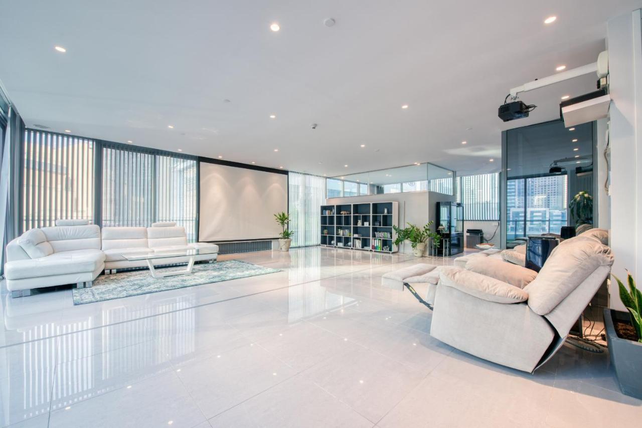Maison Privee - Big, Bright, Luxury Marina Views Apt Next To Beach Дубай Экстерьер фото