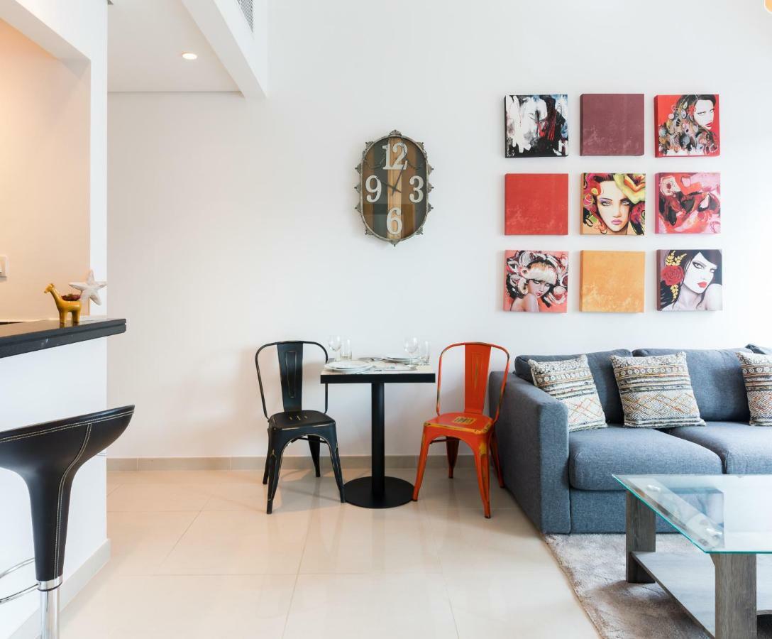 Maison Privee - Big, Bright, Luxury Marina Views Apt Next To Beach Дубай Экстерьер фото