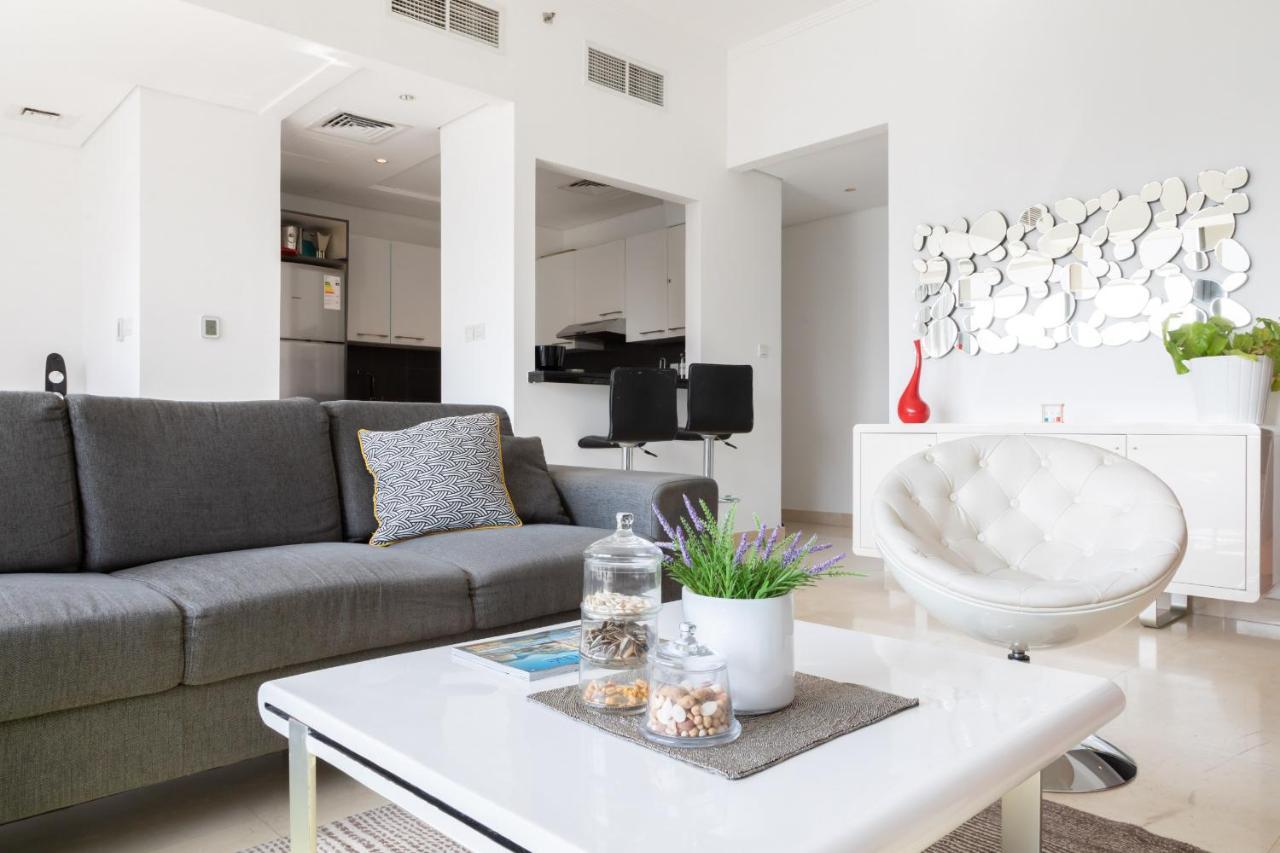 Maison Privee - Big, Bright, Luxury Marina Views Apt Next To Beach Дубай Экстерьер фото